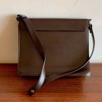 Дамска стилна чанта, като нова, снимка 9 - Чанти - 42774948