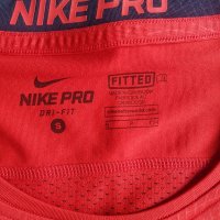 Nike  спортна тениска , снимка 4 - Тениски - 40223756