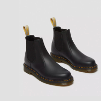  Dr. Martens Vegan 2976 ОРИГИНАЛНИ Боти , номер 39, снимка 6 - Дамски боти - 44575021