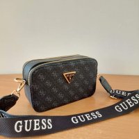 Луксозен чанта Guess код DS242, снимка 3 - Чанти - 39392028