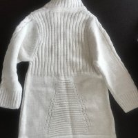 Детска жилетка с бродирани таралежи , снимка 4 - Детски пуловери и жилетки - 30749216