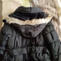 Дамско зимно яке с топла подплата и качулка в черно, размер М/Л 70 лв, снимка 4 - Якета - 35075330