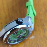 Мъжки луксозен часовник Audemars Piguet  Royal Oak Offshore Diver Chronograph 42, снимка 13 - Мъжки - 40046828