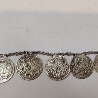 Сребърна гривна с монети, снимка 1 - Гривни - 29797916