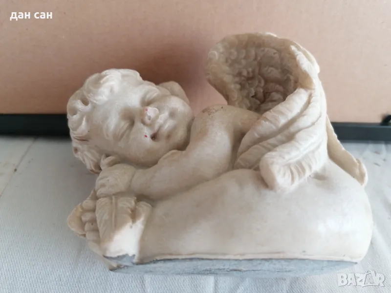 ретро скулптура Ангелче мраморна , снимка 1