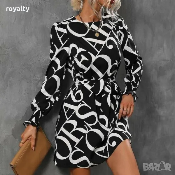 Дамска рокля тип прегърни ме с принт, снимка 1