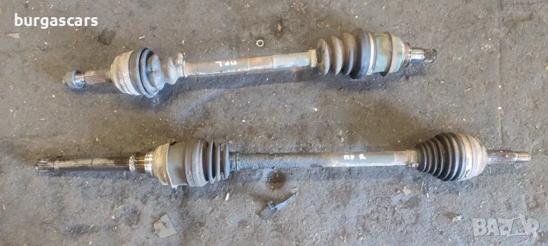 Полуоски предни лява дясна Daihatsu YRV 4x4 - 120, снимка 1