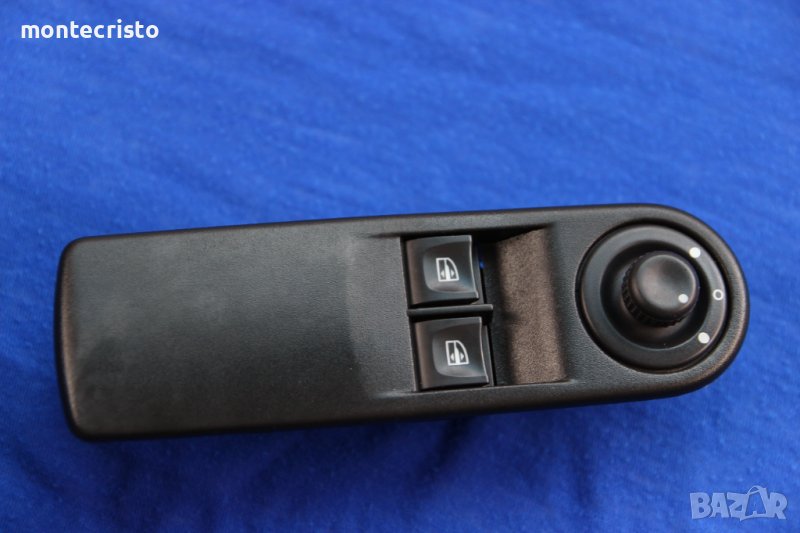 Панел бутони ел.стъкла Renault Clio IV (2013-2019г.) 254118044R, снимка 1