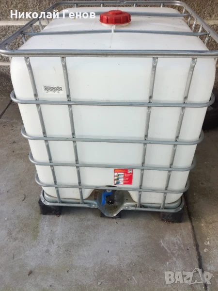 Продавам бидон 1000 литра, снимка 1