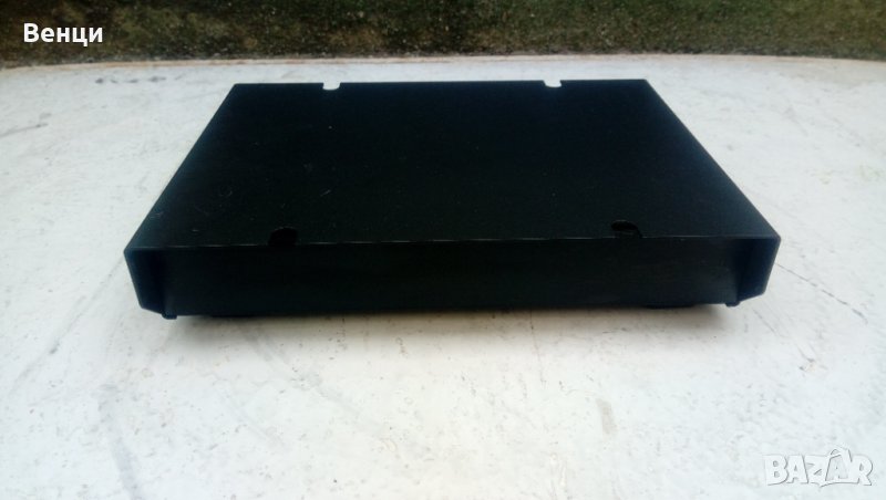 LINN KNEKT-R., снимка 1