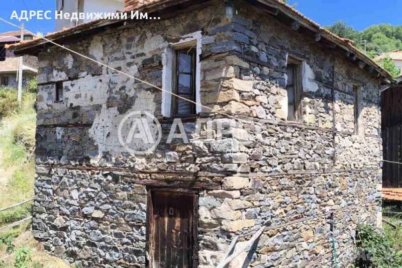 къща , снимка 1