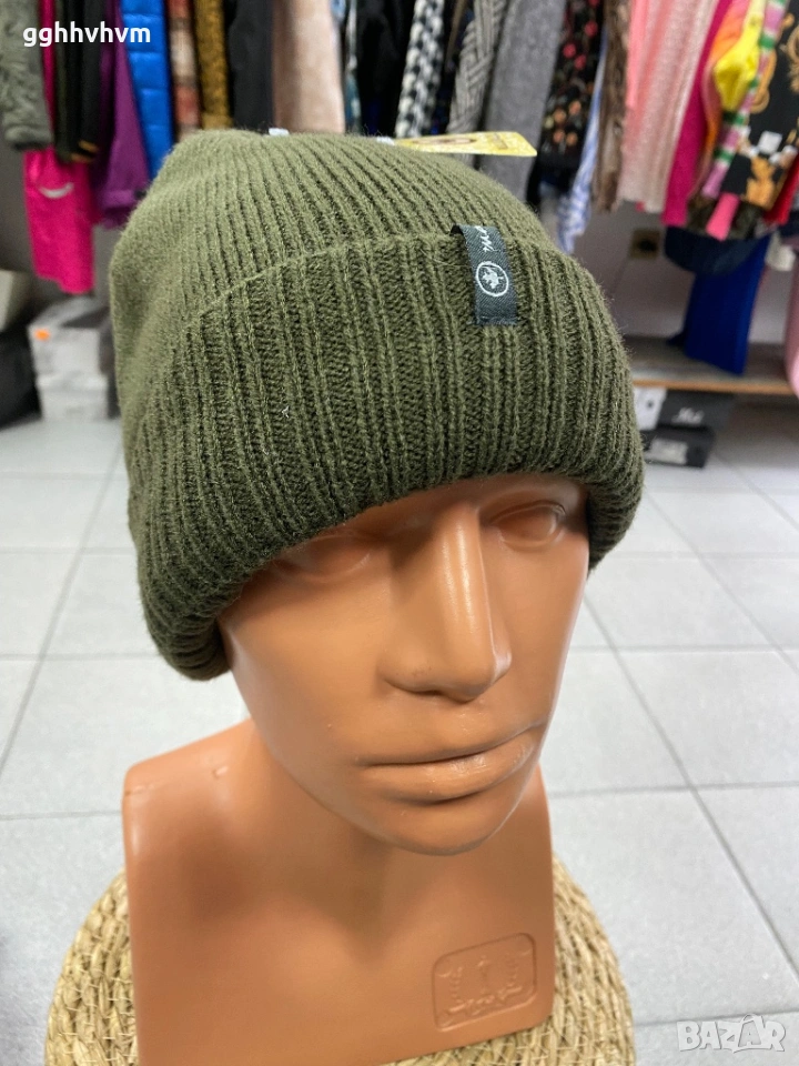 Зимна шапка, снимка 1