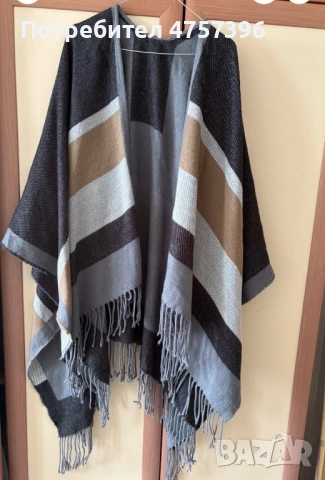 Bcbg maxazaria пончо, снимка 2 - Жилетки - 53965439