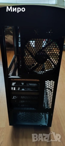 Компютърна кутия Zalman Z3 Plus, снимка 2 - Захранвания и кутии - 54182449