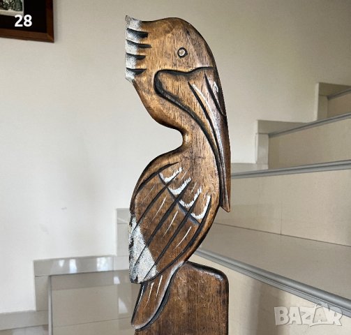 Дървена статуетка птица