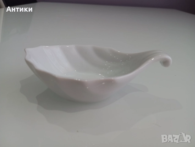 Порцеланова стара сосиера маркирана , снимка 5 - Колекции - 52625325