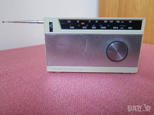 Vintage NORDMENDE mikrobox ukw -радио 1963/1964год., снимка 6 - Радиокасетофони, транзистори - 35534791