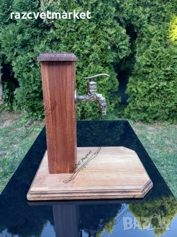 Уникален дървен диспенсер за алкохол, снимка 2 - Подаръци за мъже - 50942806