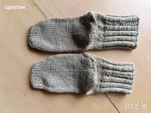 Продавам домашни вълнени терлици ръчна изработка , снимка 11 - Други - 52222912