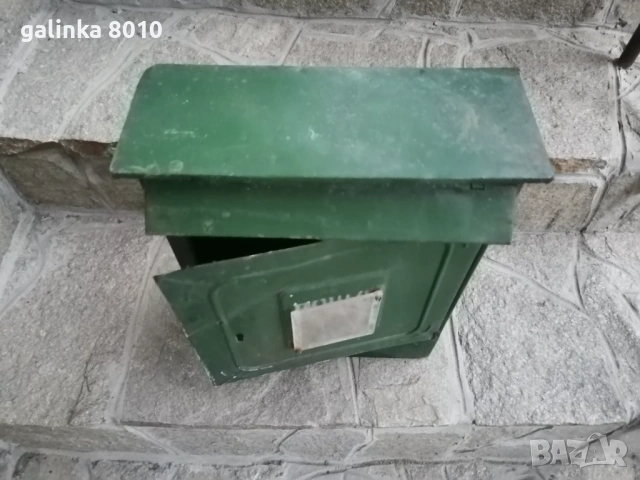 Стара пощенска кутия, снимка 2 - Антикварни и старинни предмети - 53177843