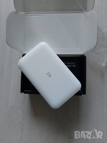 ZTE U50 5G Мобилен рутер (MiFi) с Wi-Fi 6 и 4500mAh батерия, снимка 4 - Рутери - 52738624
