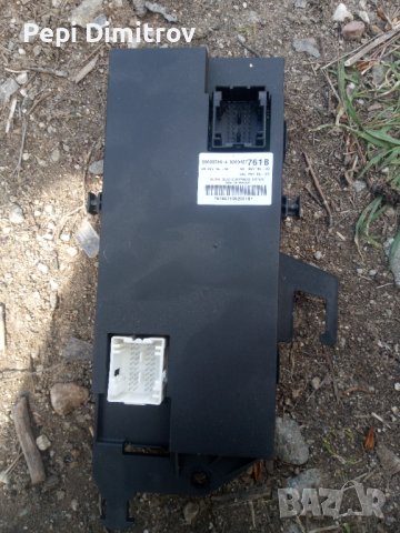 Комфорт модул рено Еспейс 4 8200427761B, снимка 2 - Части - 40172212