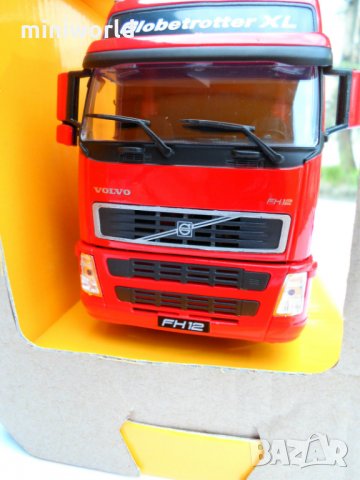 Volvo FH 12 влекач - мащаб 1:32 на Welly модела е нов в кутия, снимка 4 - Колекции - 26997422