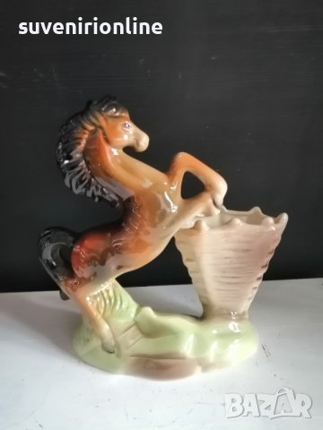 керамичен сувенир кон ваза, снимка 2 - Статуетки - 40591144