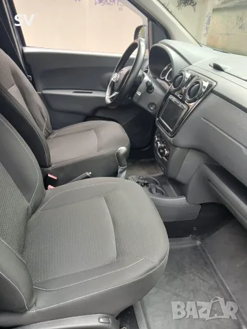 Продава се Renault Lodgy – 2019 г, снимка 10 - Автомобили и джипове - 56229316