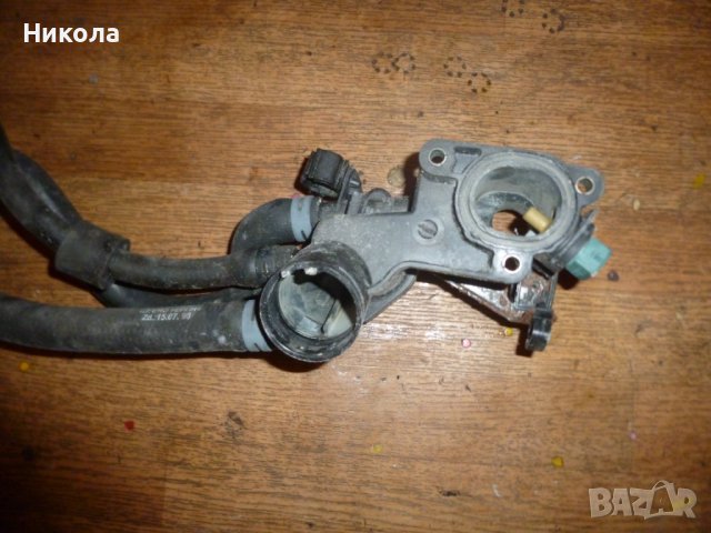 Корпус термостат Голф 4 1,4 75 к.с, снимка 3 - Части - 38522184