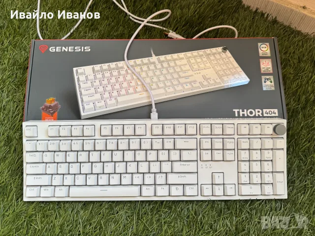 Genesis Thor 404 White механична клавиатура - Outemu Peach Silent