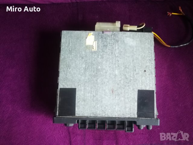 Оригинално Радио за Форд Орион , снимка 4 - Аксесоари и консумативи - 37082505