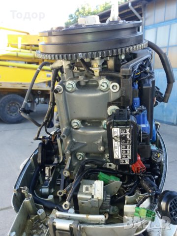 Продавам извънбордов двигател Honda 40HP, 2008г, внос от Италия за части, снимка 8 - Воден транспорт - 42518392
