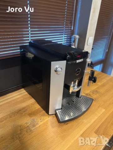 Jura Impressa F50, снимка 3 - Кафемашини - 52829232