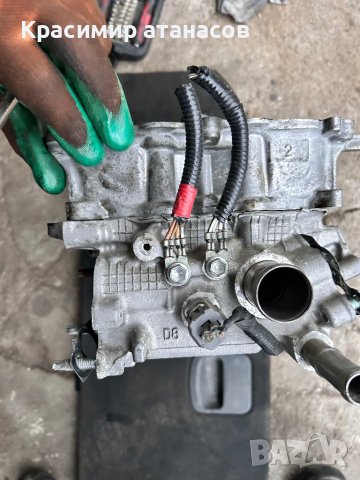 ЦИЛИНДРОВА ГЛАВА За Тойота Аурис.1.33vvt-I.99кс.2010г, снимка 3 - Части - 44295939