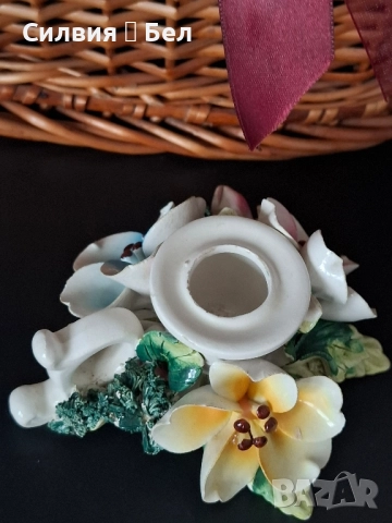 Винтидж свещник *Capodimonte* , снимка 5 - Декорация за дома - 51893367