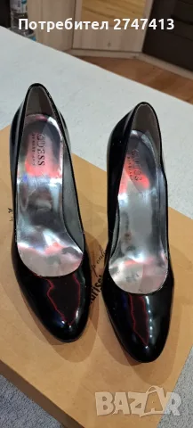 Дамски обувки  GUESS , снимка 2 - Дамски обувки на ток - 56344321