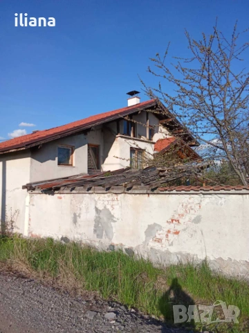 Продавам вила с двор , снимка 10 - Вили - 54275719