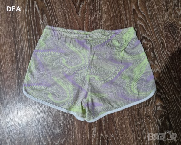 Къси панталонки зелено-лилаво S/M-10лв.НОВИ, снимка 2 - Къси панталони и бермуди - 40845746