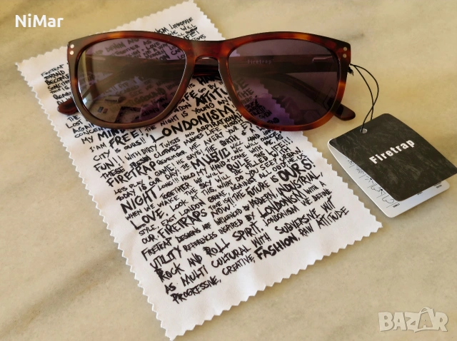 Оригинален комплект слънчеви очила Firetrap с UV защита в комплект с почистваща кърпичка и кутия!