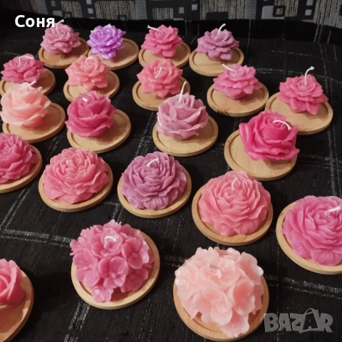 Ароматни восъчни свещи - цветя и рози  различни цветове, снимка 3 - Романтични подаръци - 53168815