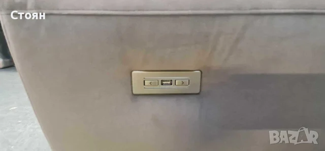 Сив диван от плат тройка с електрически релаксиращ механизъм, снимка 3 - Дивани и мека мебел - 50887374