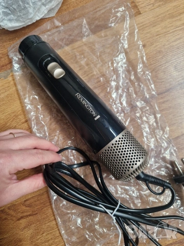 Remington стилизатор за коса - Blow Dry & Style, снимка 9 - Сешоари - 54092235