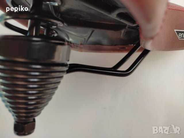 Продавам колела внос от Германия  седалка с пружини END ZONE ITALY регулиране твърдостта, снимка 10 - Части за велосипеди - 34375139