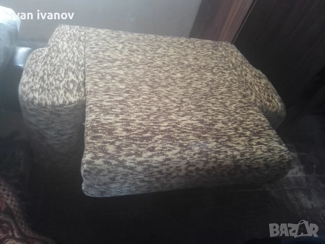  футьойли и табуретки -100лв, снимка 3 - Дивани и мека мебел - 52237253