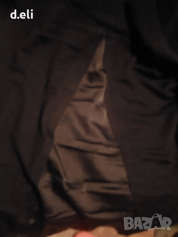 ARMANI Original Size M-L Фина вълна. Страхотен пуловер, снимка 3 - Блузи с дълъг ръкав и пуловери - 52598966