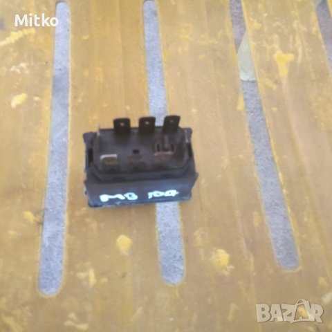 Бутон - Копче Аварийни За Мерцедес МБ100 1991г / Mercedes-Benz MB100 1991y, снимка 3 - Части - 42246927