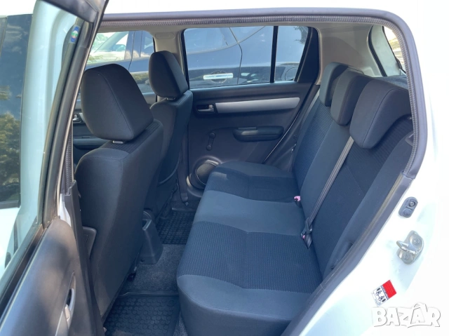 Suzuki Swift Сузуки Суифт Автоматик, снимка 11 - Автомобили и джипове - 54321967
