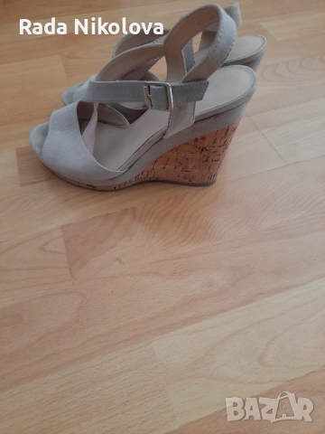 Обувки на платформа