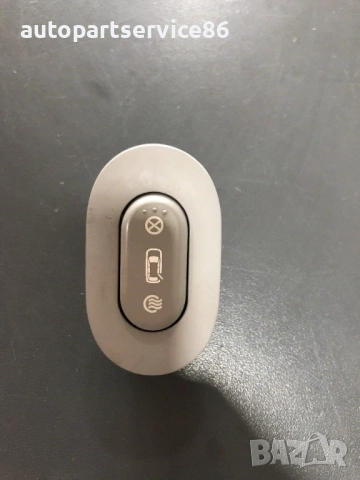 Бутон за повдигане на задно дясно стъкло за KIA Carnival (2006–2011) 93590-4D600